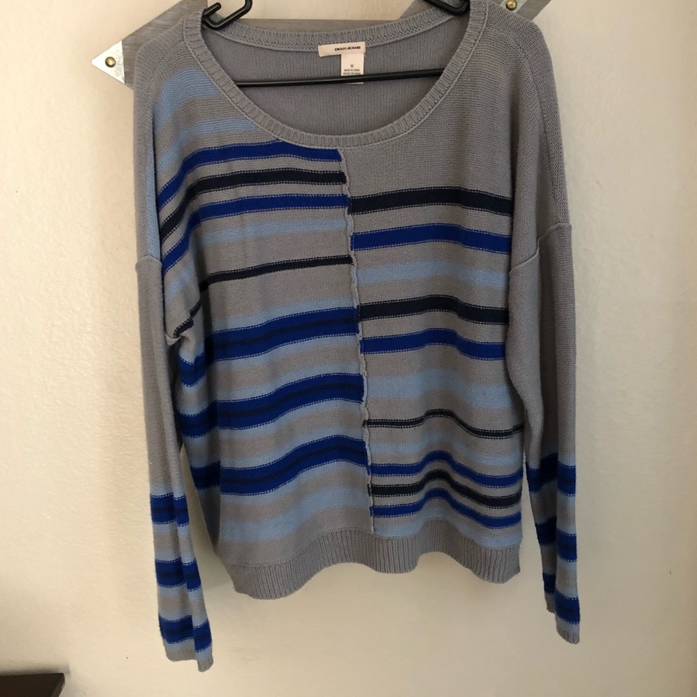 Vtng DKNY Over sized sweater